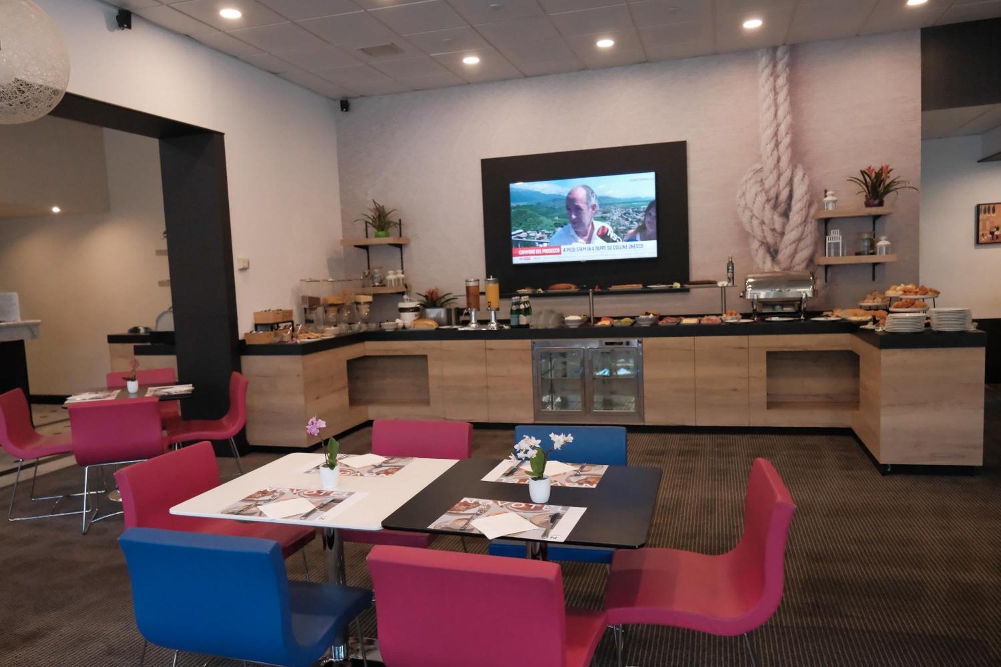 Novotel Hotel Genoa