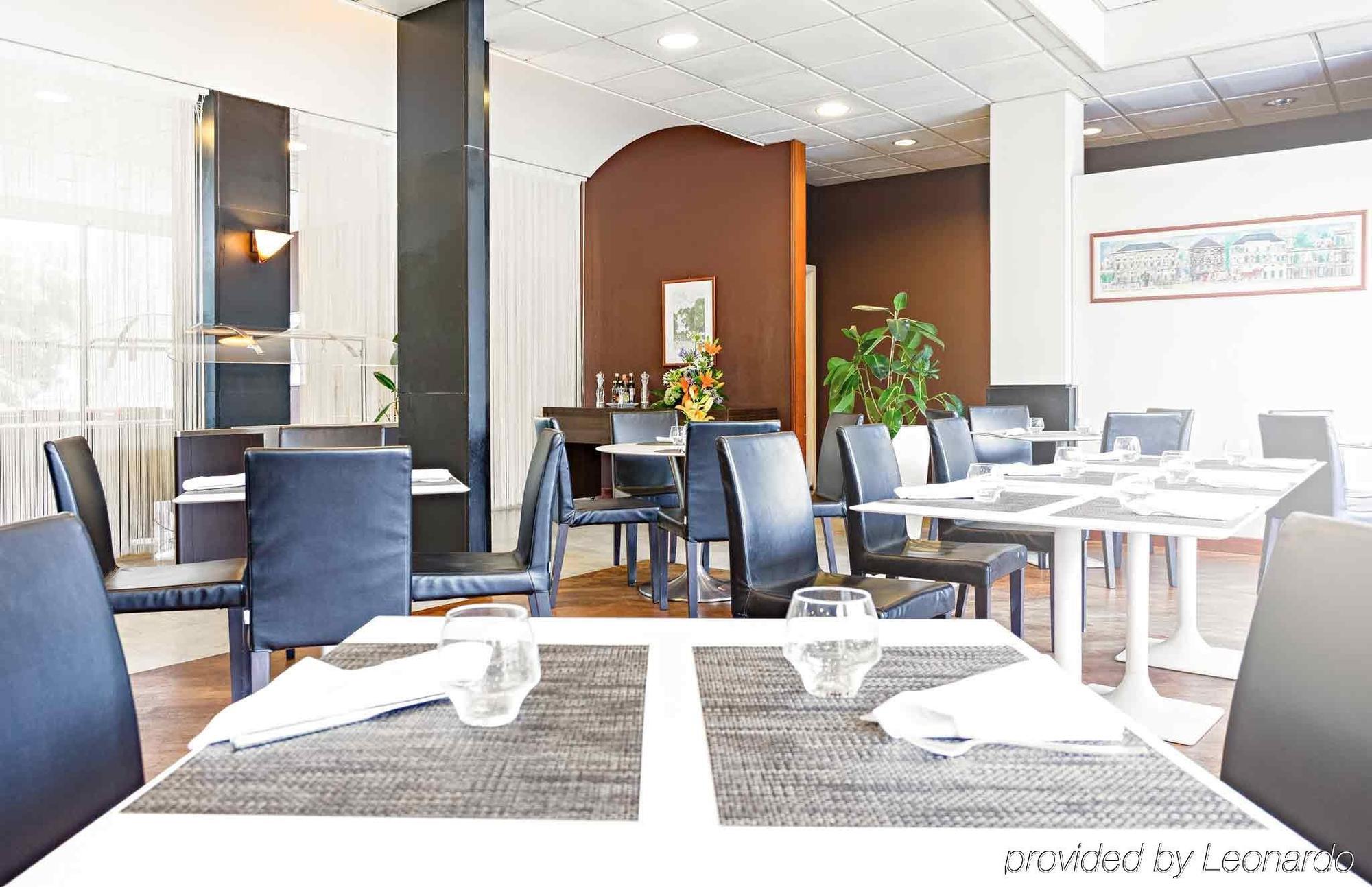 Novotel Genoa